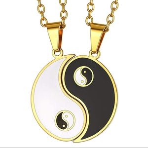 Gold ying yang necklace set